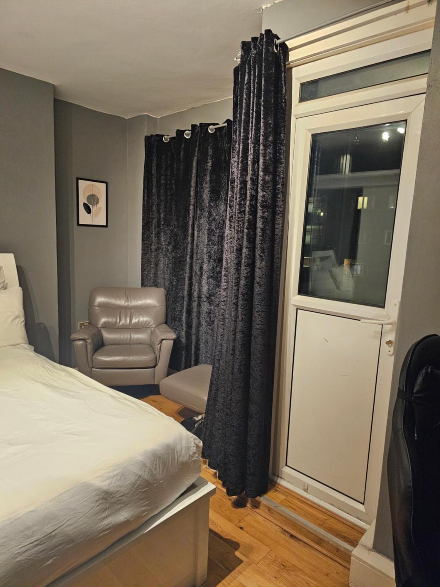 Umbrella Properties London Woolwich 외부 사진